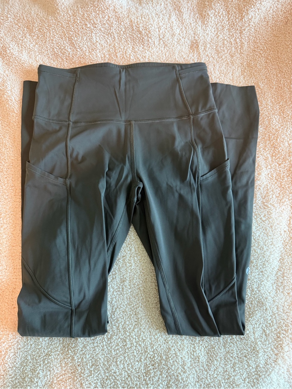 lululemon athletica Black High-Rise Pocket Leggings - Olive green!